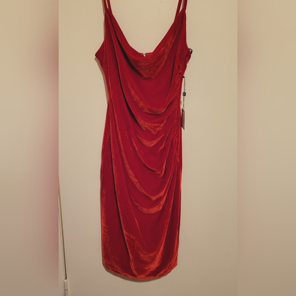 Chinese Laundry Red Midi Velvet style dress Size M